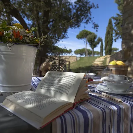 Podere Il Castellaccio Farm stay Castagneto Carducci