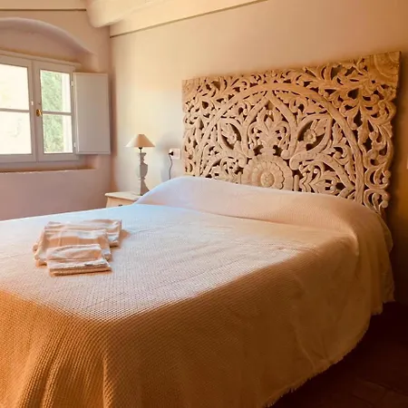 Farm stay Podere Il Castellaccio