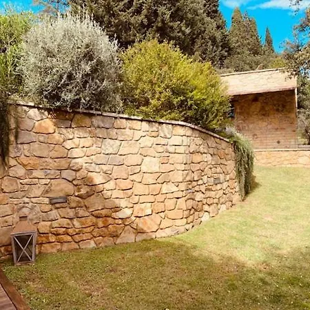 Podere Il Castellaccio Farmház